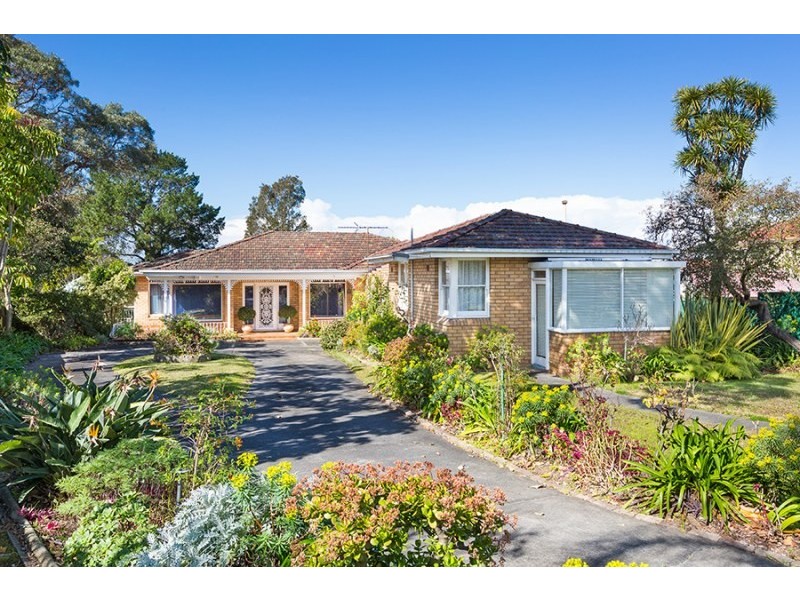 168 Oak Road, Kirrawee NSW 2232