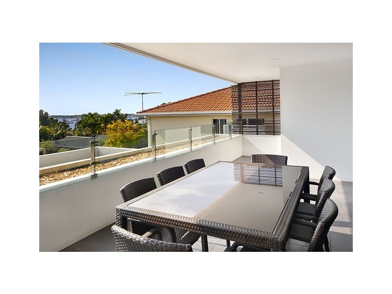 121 Holt Road, Taren Point NSW 2229