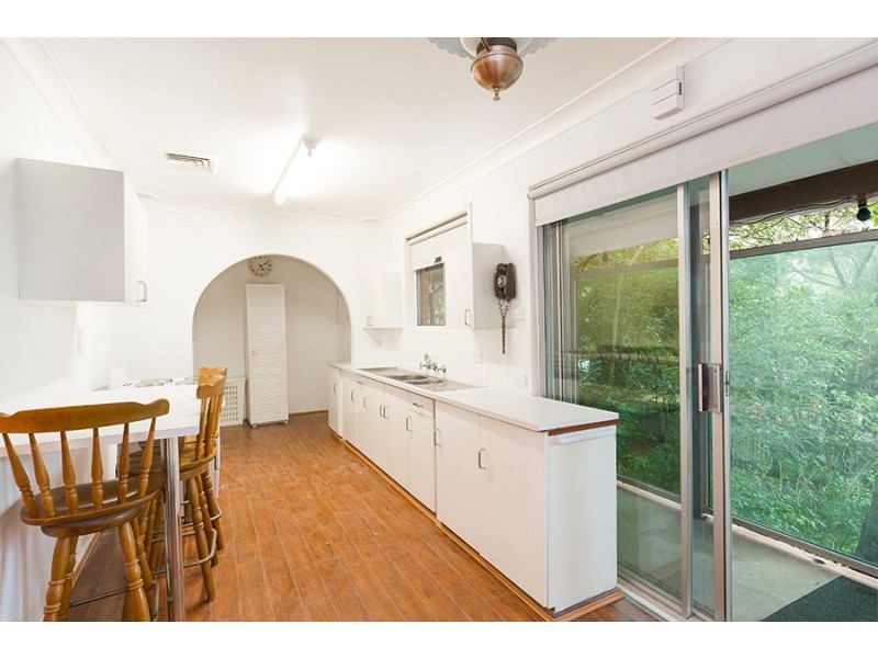 55 Oak Road, Kirrawee NSW 2232