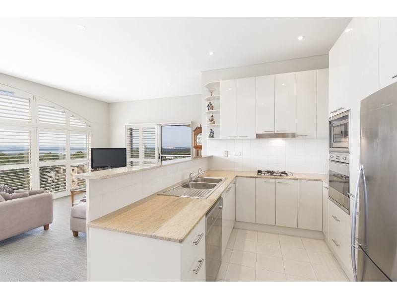 17/14-18 Mansfield Avenue, Caringbah NSW 2229