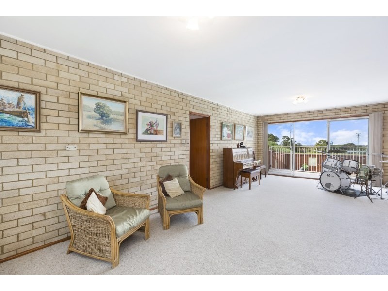 2 Calga Place, Sylvania NSW 2224