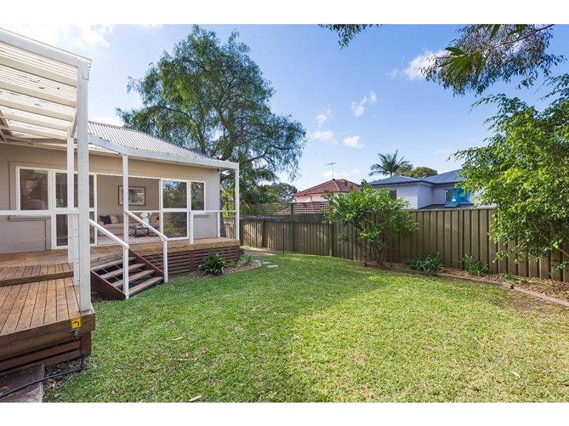 2a Langer Avenue, Caringbah South NSW 2229