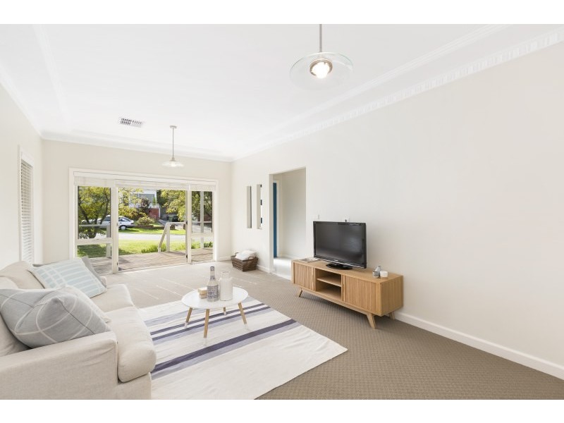 2a Langer Avenue, Caringbah South NSW 2229