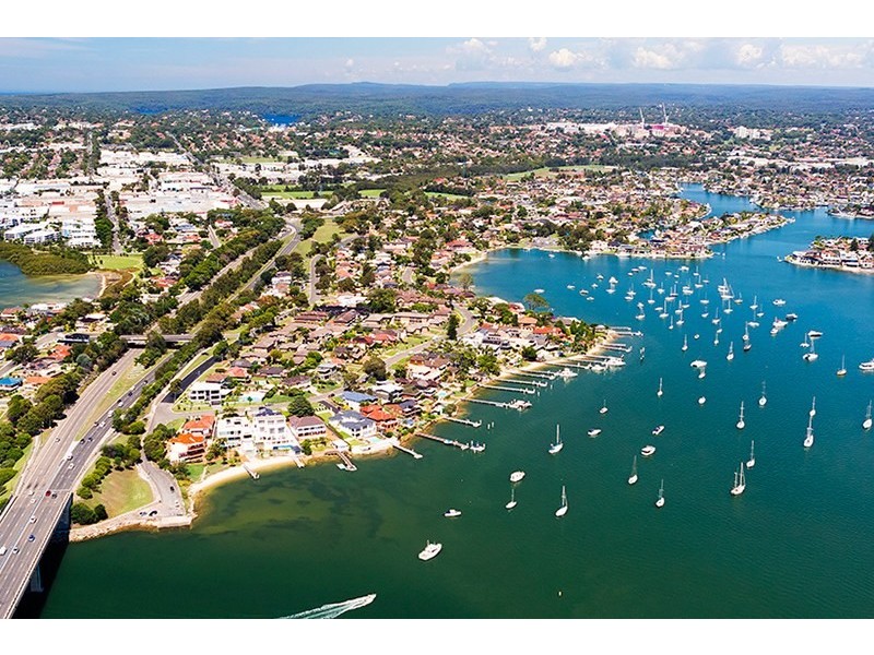 147 Holt Road, Taren Point NSW 2229