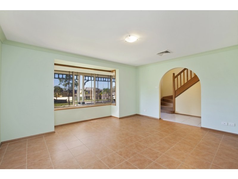 6 Teal Place, Woronora Heights NSW 2233