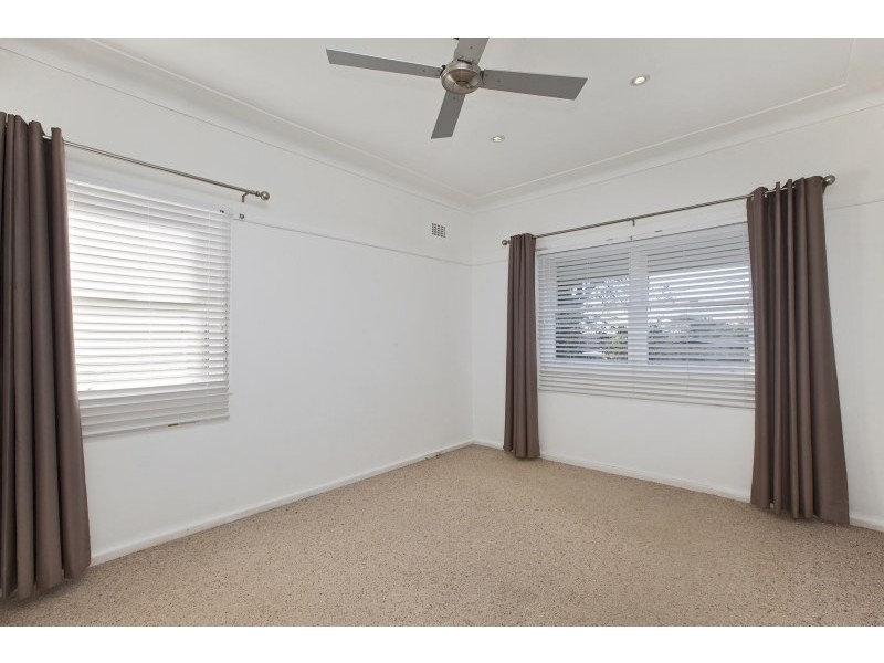 8 Fifth Avenue, Jannali NSW 2226