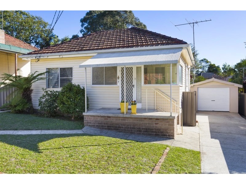 7 Georges River Road, Oyster Bay NSW 2225