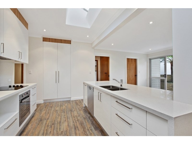 116 Glencoe Street, Sutherland NSW 2232