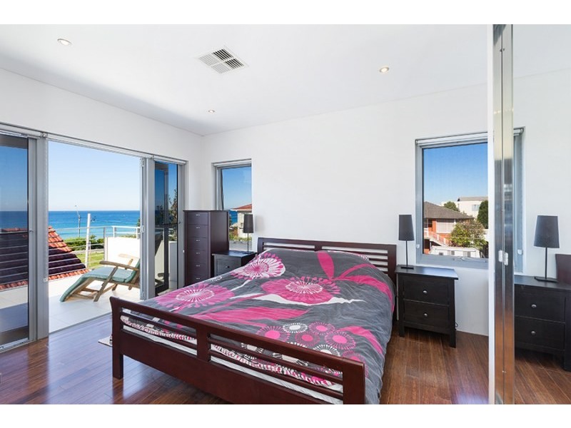 1/5 Girrilang Road, Cronulla NSW 2230