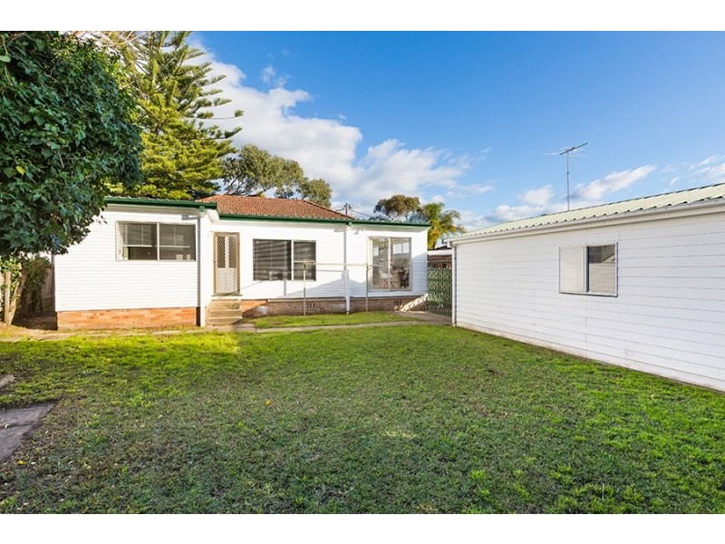 3 Blamey Avenue, Caringbah South NSW 2229