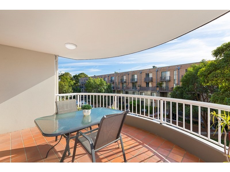 8/16 Willock Avenue, Miranda NSW 2228