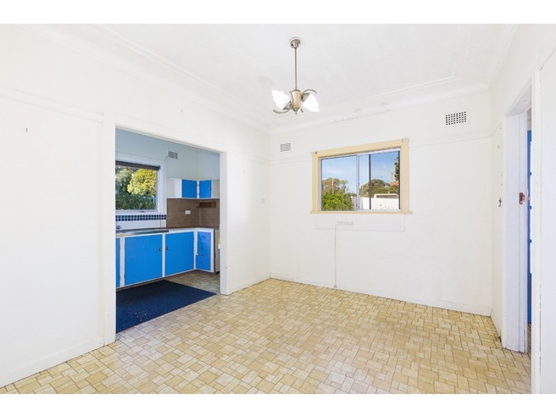 2 Alice Street, Caringbah South NSW 2229