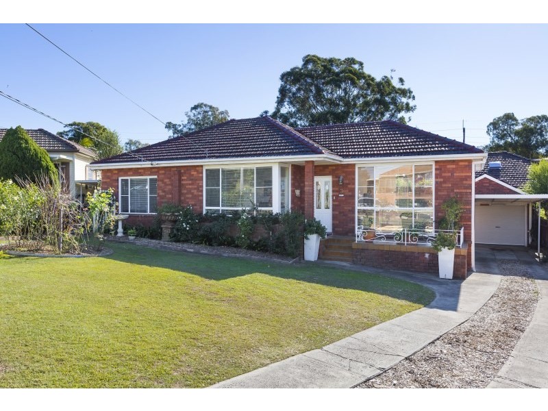 3 The Knoll, Miranda NSW 2228