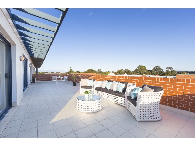 604/21-25 Urunga Parade, Miranda NSW 2228