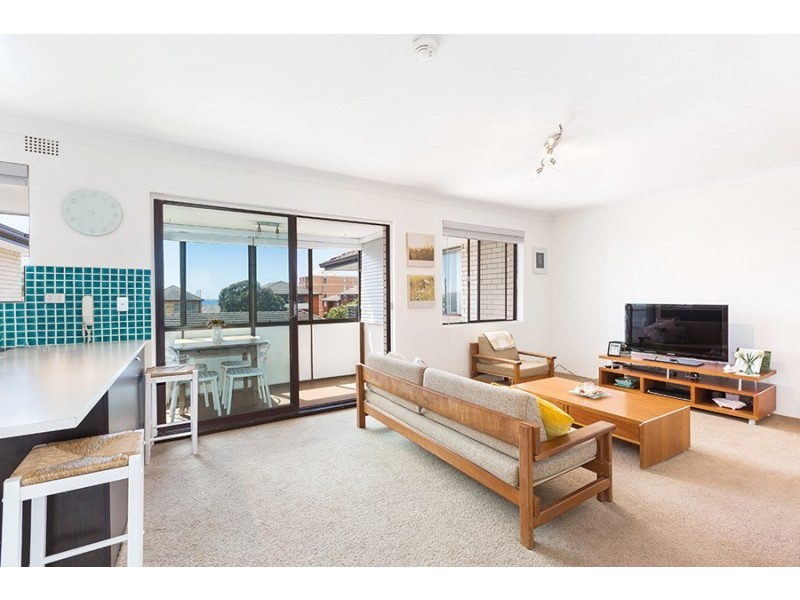 13/4 Ocean Street, Cronulla NSW 2230