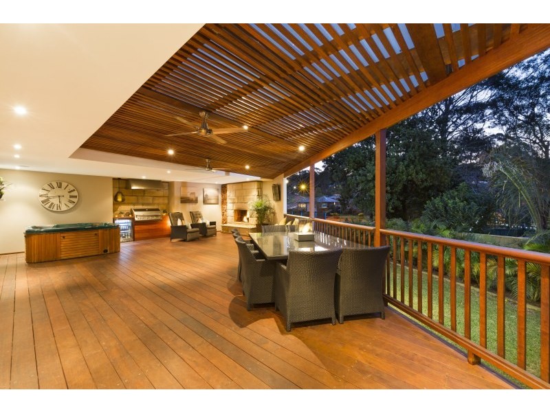 8 Stonebridge Place, Gymea Bay NSW 2227