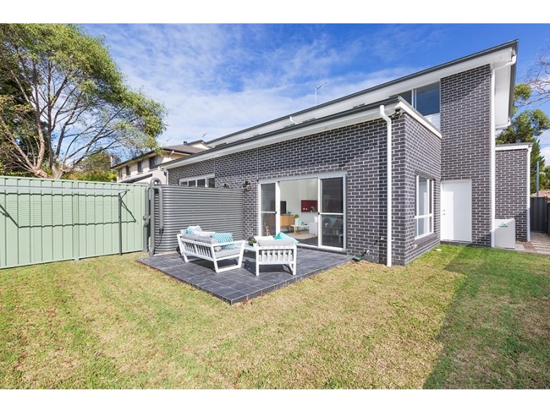 1/72 Gannons Road, Caringbah South NSW 2229