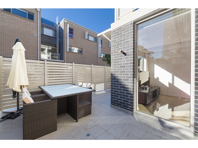 4/137 Willarong Road, Caringbah NSW 2229