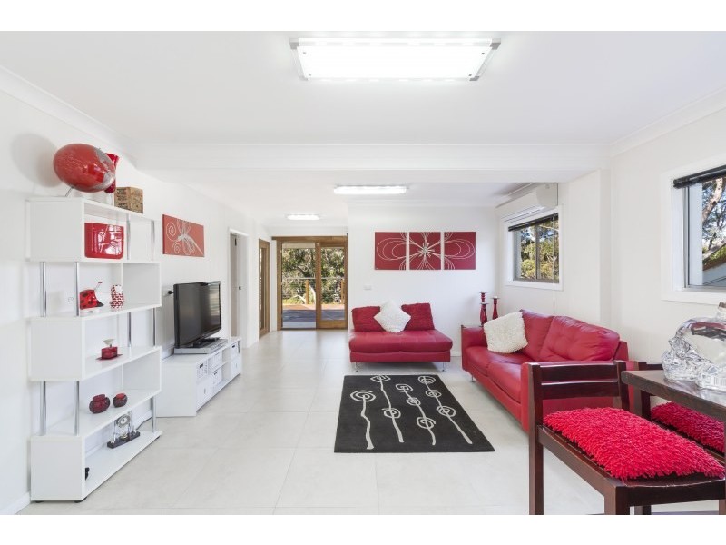 10 Loves Avenue, Oyster Bay NSW 2225