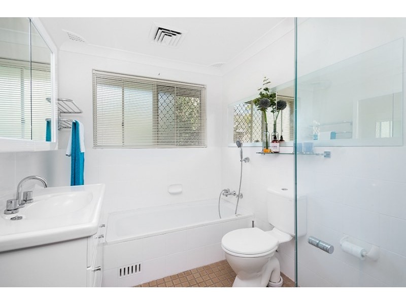 10/87 Yathong Road, Caringbah NSW 2229