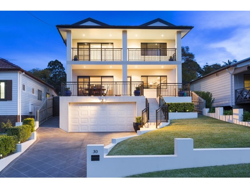 30 Warraba Street, Como NSW 2226