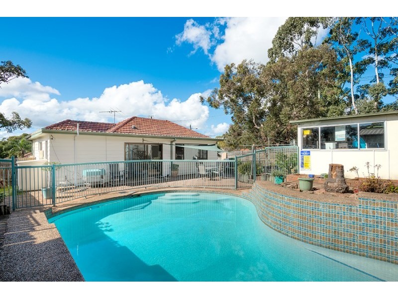 205 Gymea Bay Road, Gymea Bay NSW 2227