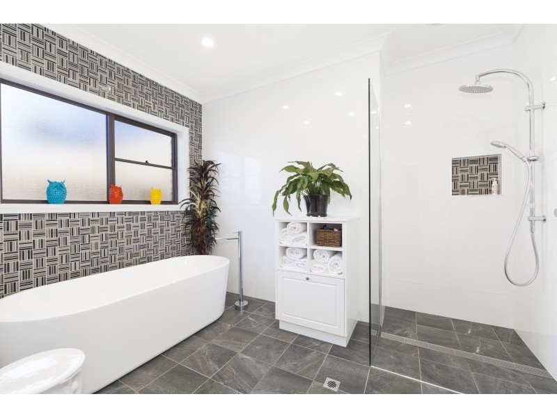 4 Percival Road, Caringbah South NSW 2229