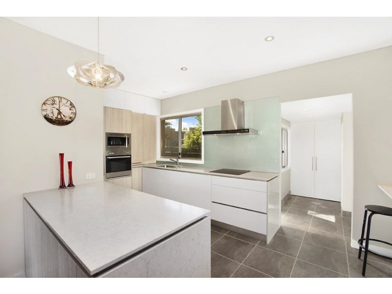 6 Foch Avenue, Gymea NSW 2227