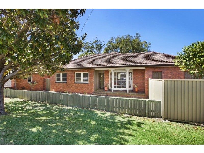 6 Foch Avenue, Gymea NSW 2227