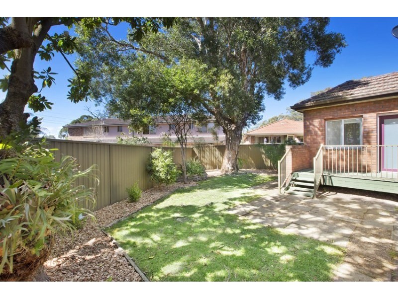 6 Foch Avenue, Gymea NSW 2227