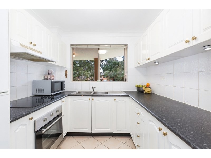 22/52 Auburn Street, Sutherland NSW 2232