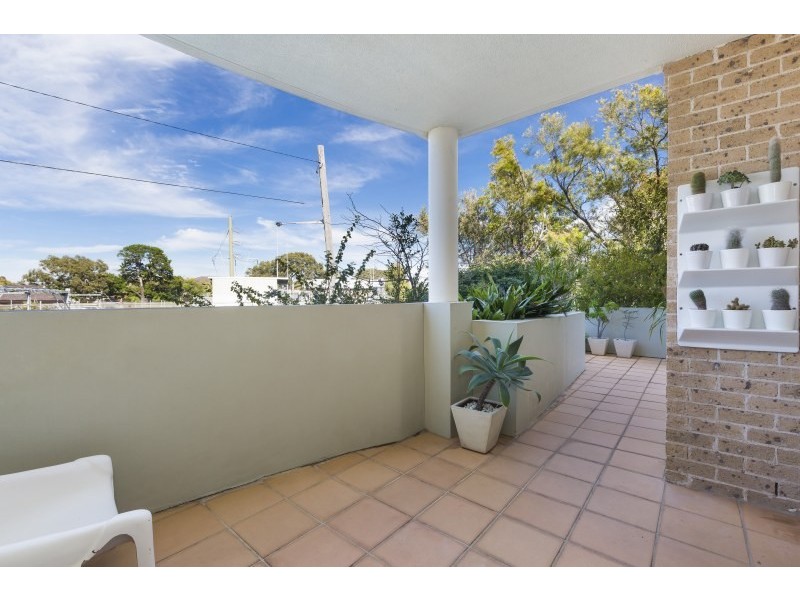 2/15 Caronia Avenue, Cronulla NSW 2230