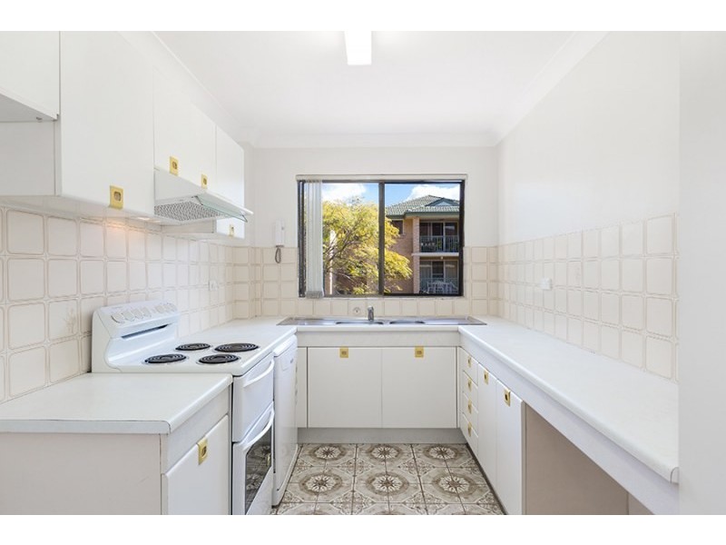 3/49 Flora Street, Kirrawee NSW 2232