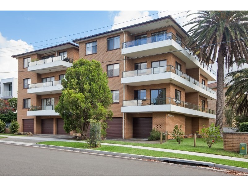 1/69 Parramatta Street, Cronulla NSW 2230
