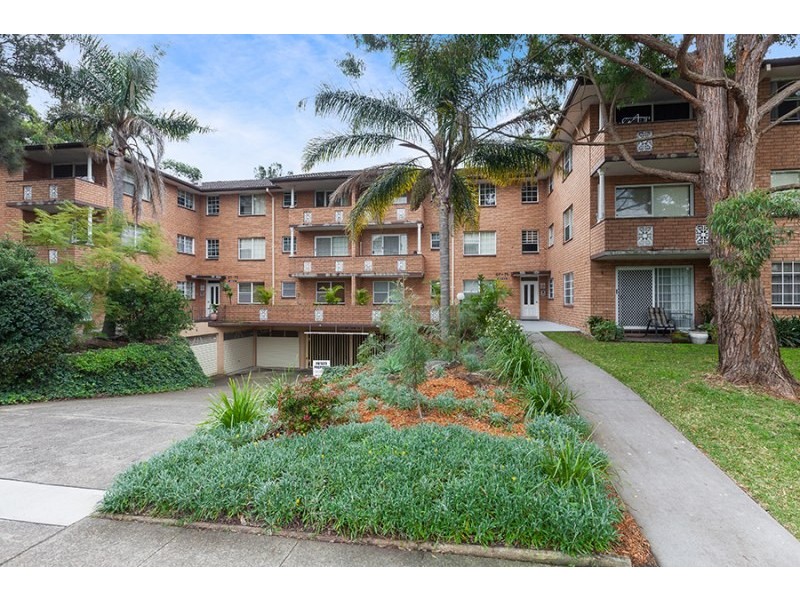 3/67-71 Flora Street, Kirrawee NSW 2232