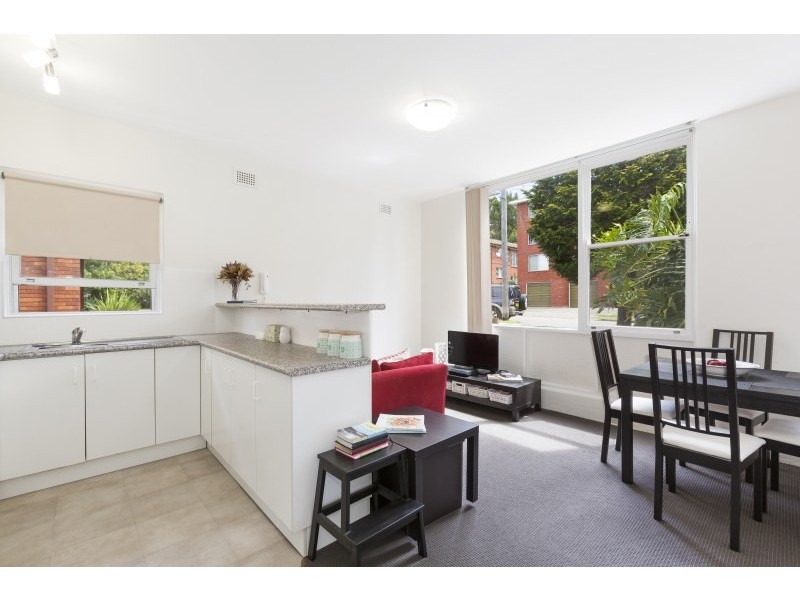 2/10 Oxley Avenue, Jannali NSW 2226