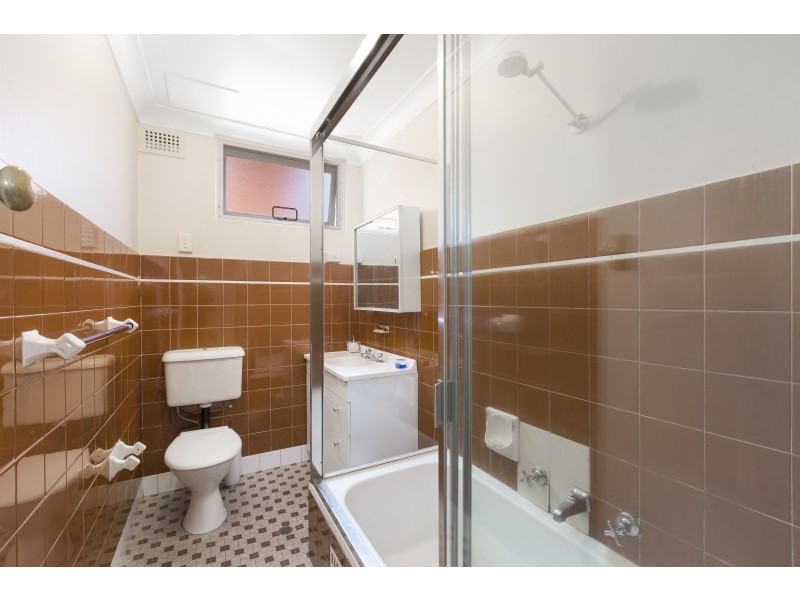 2/10 Oxley Avenue, Jannali NSW 2226