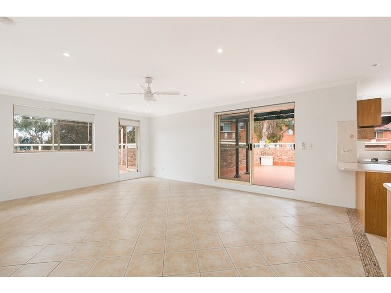 10/10 Warburton Street, Gymea NSW 2227