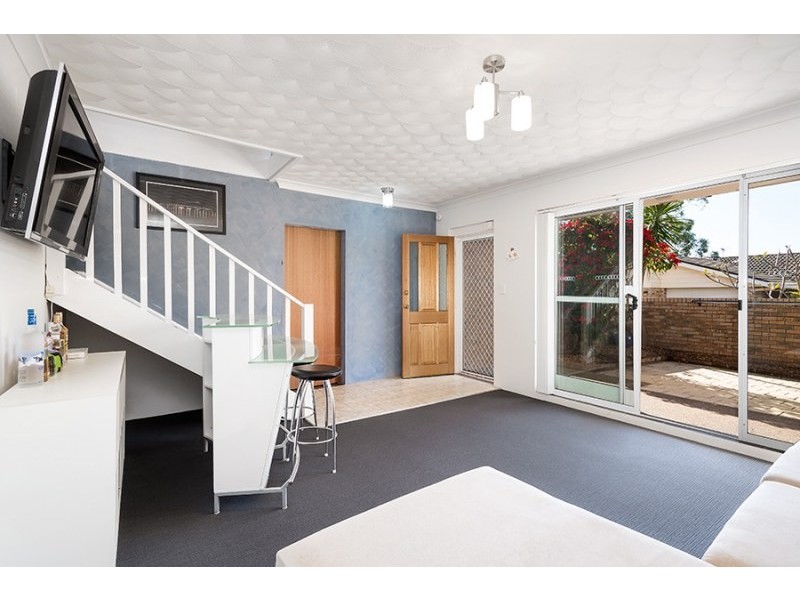 10/87 Yathong Road, Caringbah NSW 2229