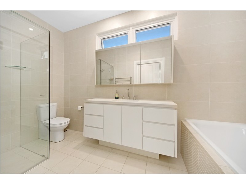 1 George Street, Yowie Bay NSW 2228