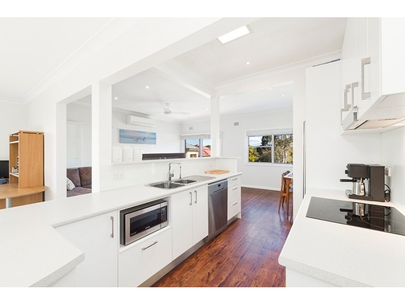 2 Binalong Avenue, Caringbah NSW 2229