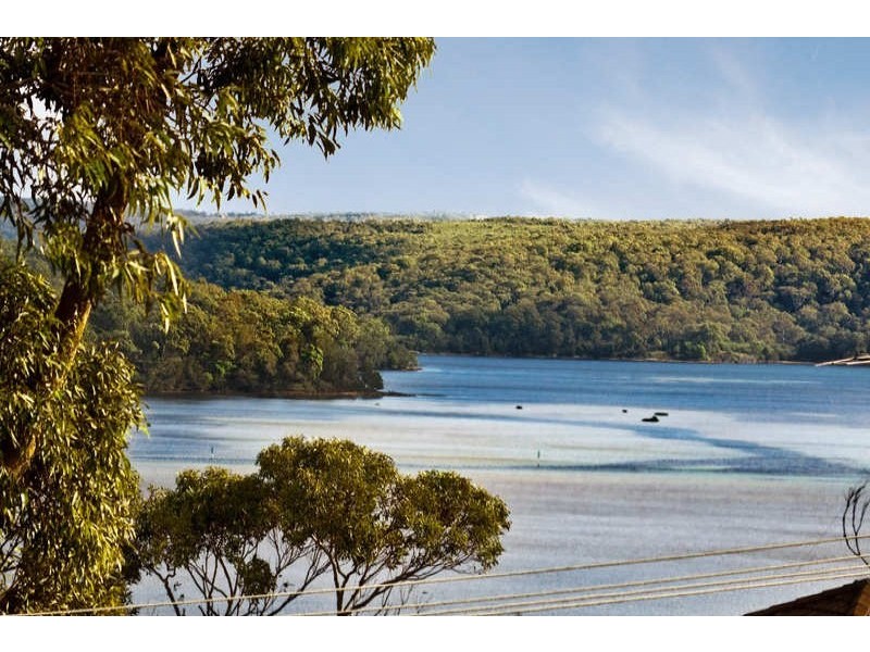 1 Loch Lomond Crescent, Burraneer NSW 2230