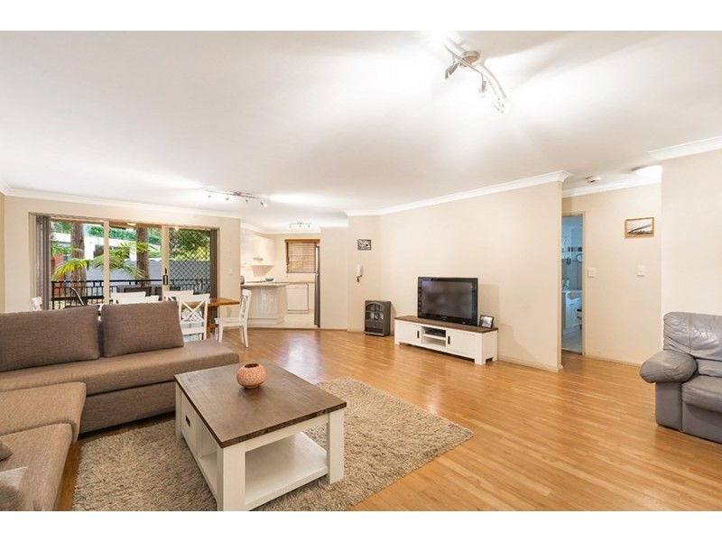 2/17-21 Gray Street, Sutherland NSW 2232