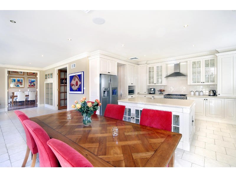 6 Barraran Street, Gymea Bay NSW 2227