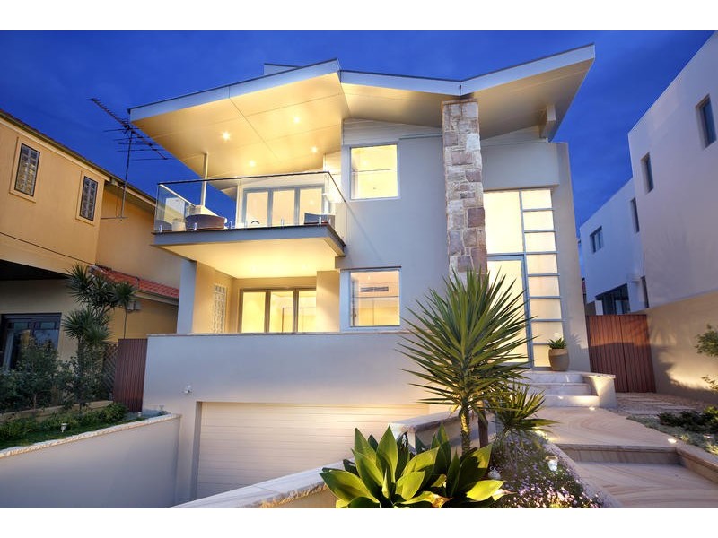 8 Lucas Street, Cronulla NSW 2230