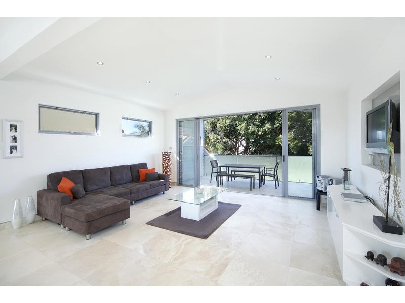 8 Lucas Street, Cronulla NSW 2230