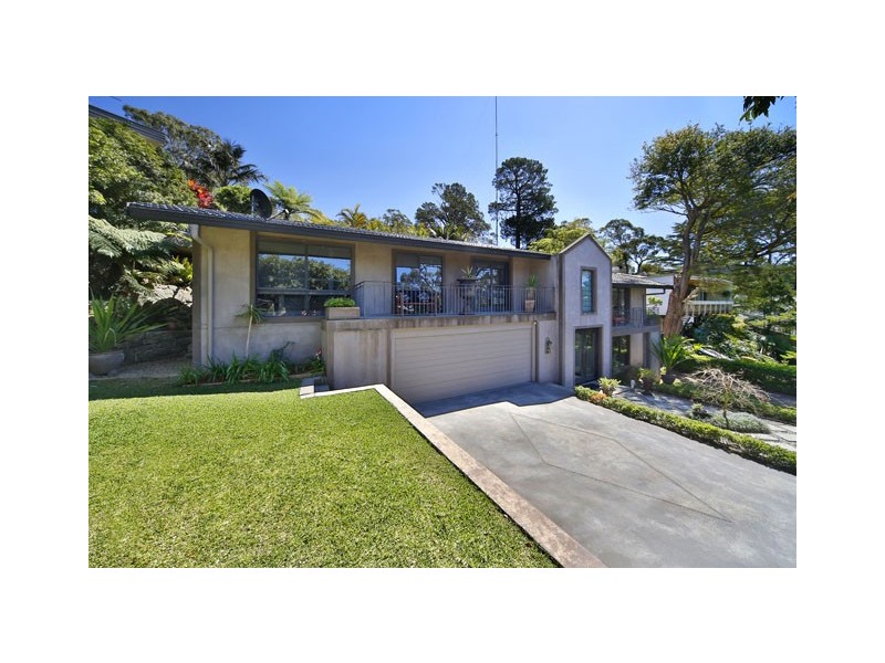 25 Korokan Road, Lilli Pilli NSW 2229