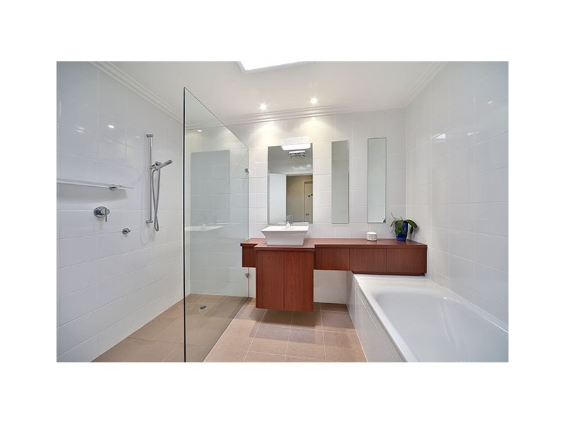 25 Korokan Road, Lilli Pilli NSW 2229