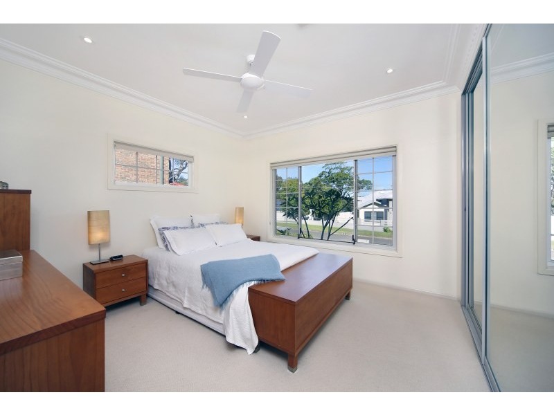 9 Yeramba Avenue, Dolans Bay NSW 2229