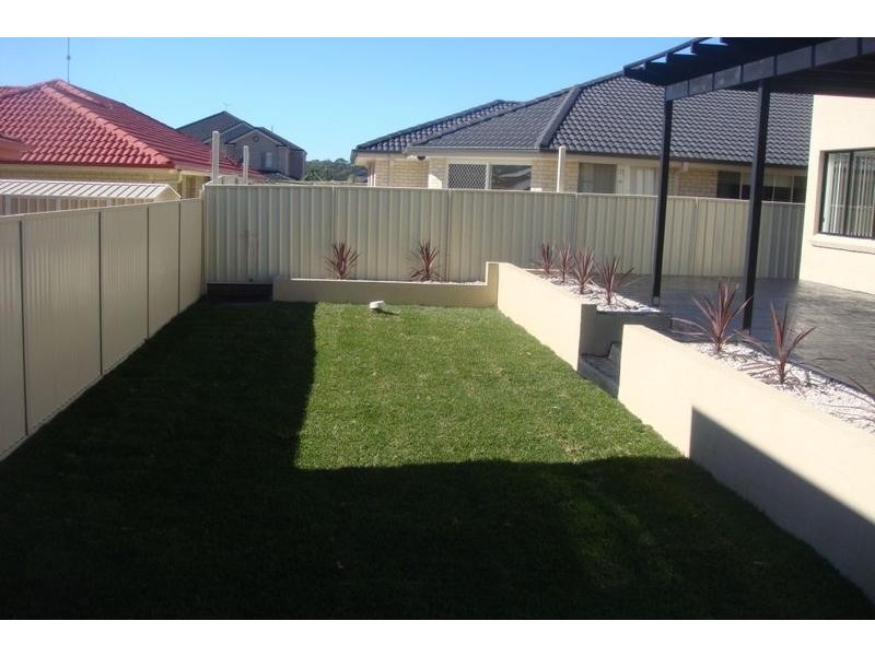 12 Rebellion, Beaumont Hills NSW 2155